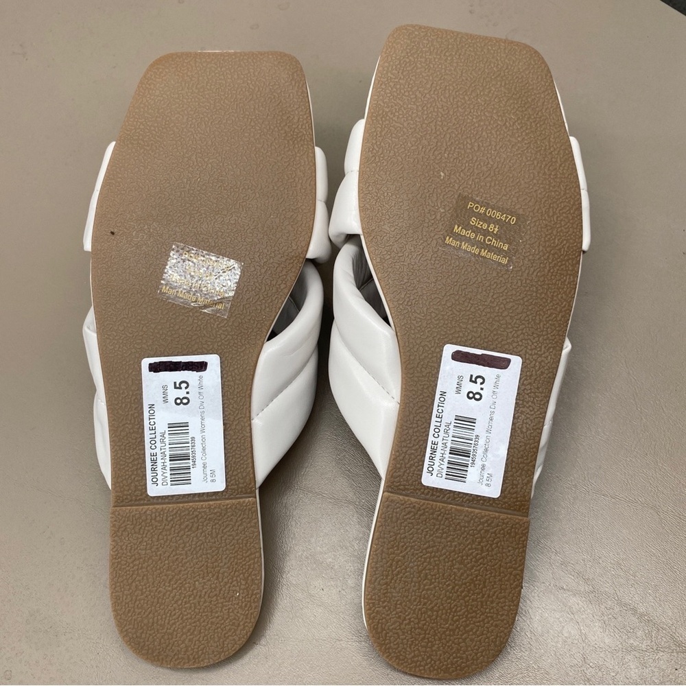 Journee Collection Divyah Crisscross Puff Flat Sandals Off White Size 8.5 NWT - Picture 6 of 8